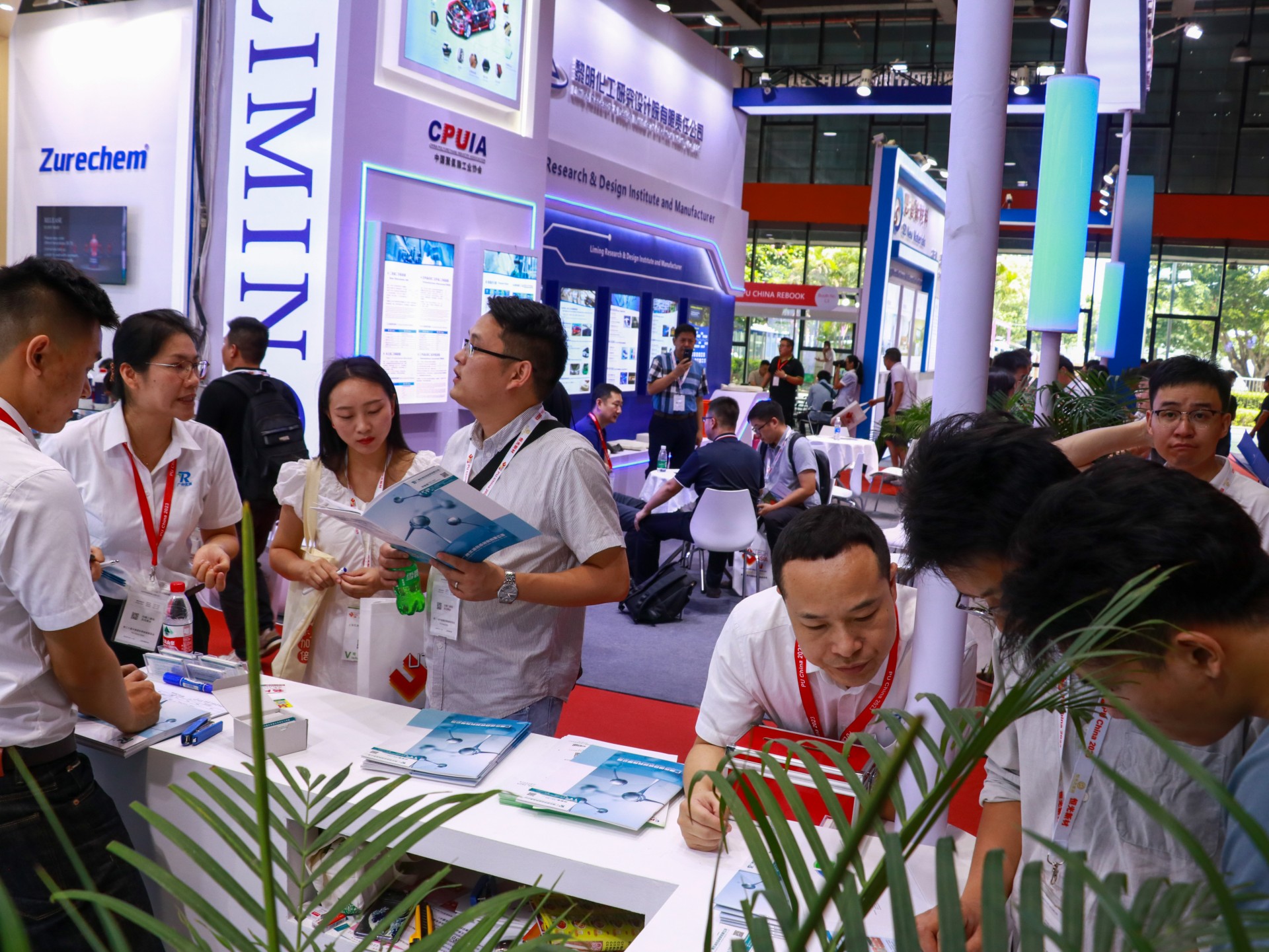 火热的激情,火爆的展会--2023第十九届中国国际聚氨酯展 火热的激情,火爆的展会--2023第十九届中国国际聚氨酯展